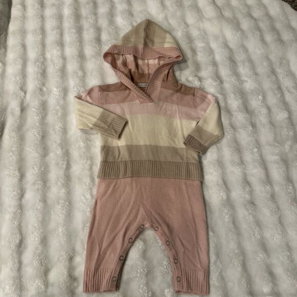 Archer’s Bow 6-9 Months 100% Cashmere  Baby Romper Outfit Pink Girls One Piece - Picture 1 of 12